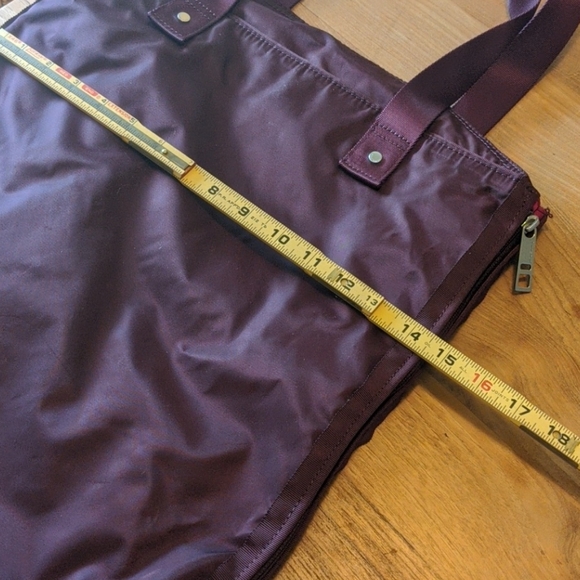 LULULEMON BAG - Picture 11 of 11